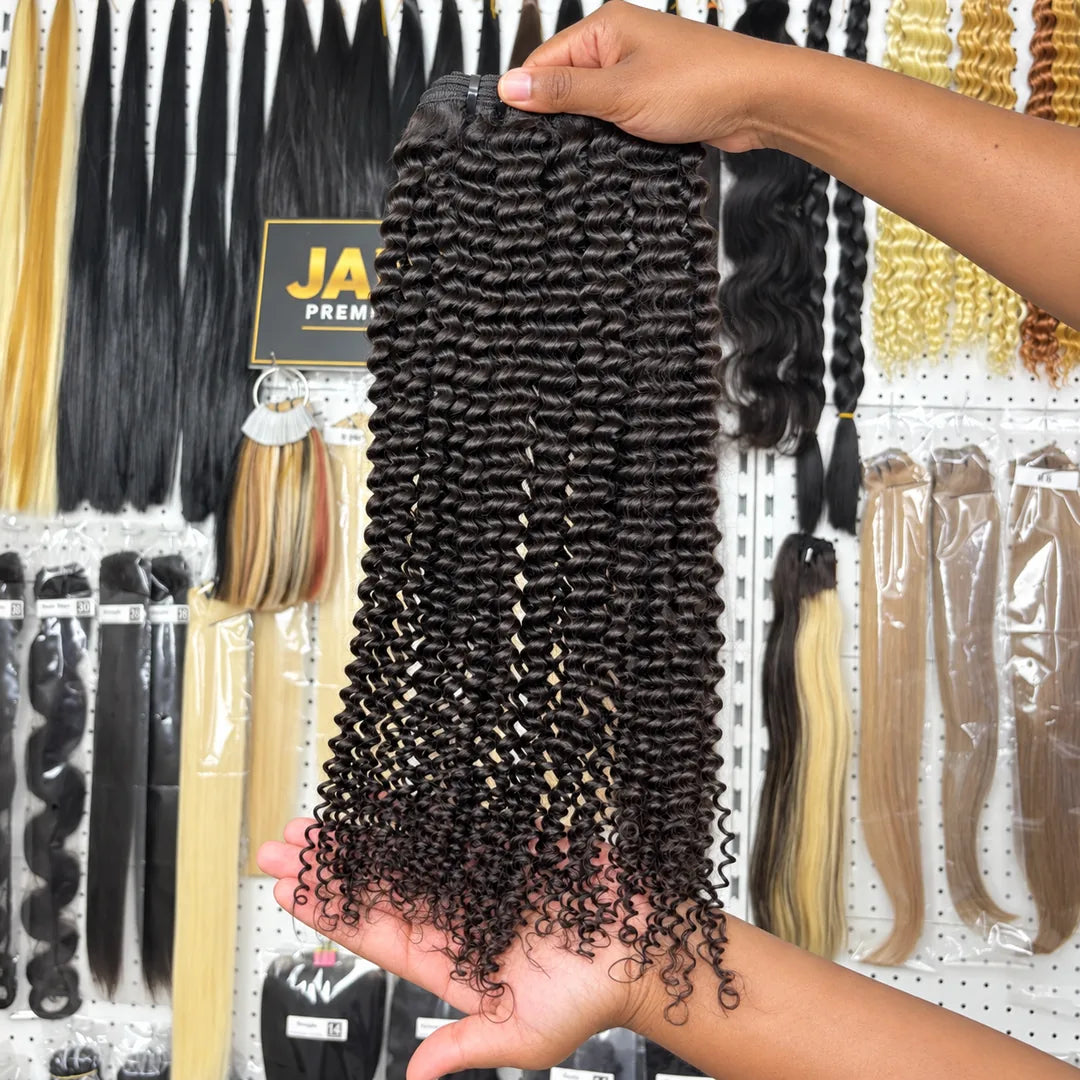 Raw Vietnamese Kinky Curly Hair Natural Black #1B — bundles held in hand