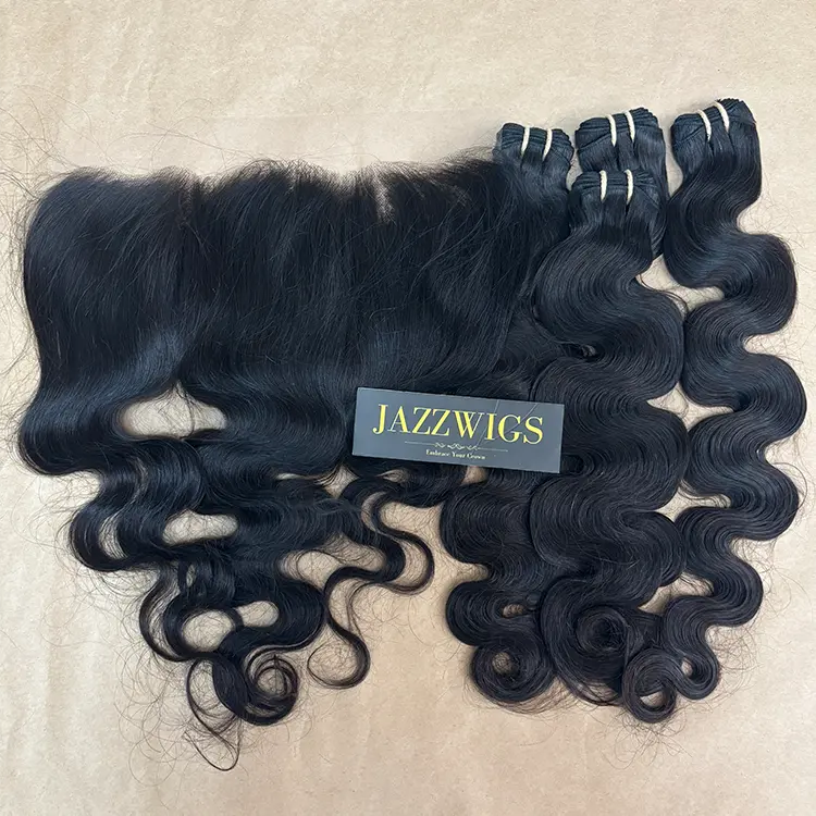 Raw body wave 4 bundles with 13x6 HD lace frontal for Black women.