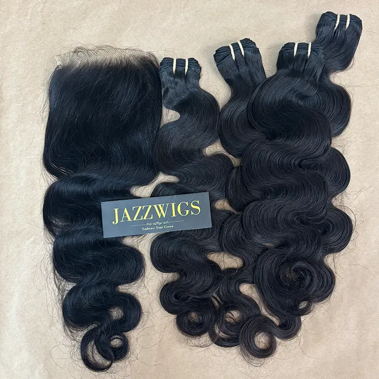 Raw body wave 4 bundles with 6x6 HD lace closure for Black women.